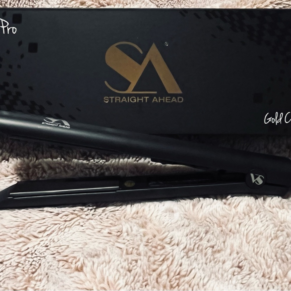 chic Black Hair Styling Tool Set - Picture 4 of 5